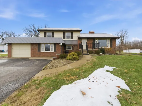 942 Cleland Mill Rd, New Castle, PA 16102