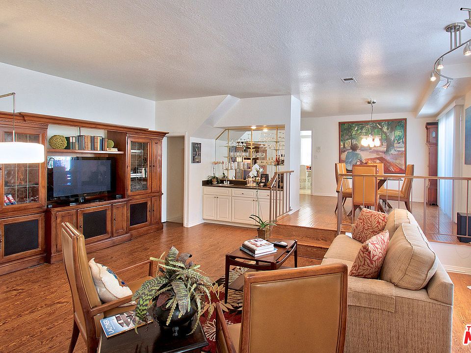 1st image of 1224 S Saltair Ave APT 5
