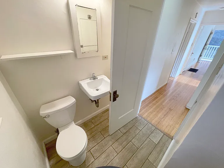 2732 Hillegass Ave #2 — Photo 8