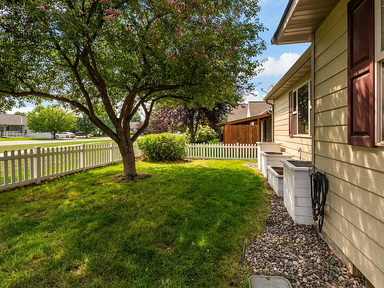 1397 N River Rock Dr — Photo 91