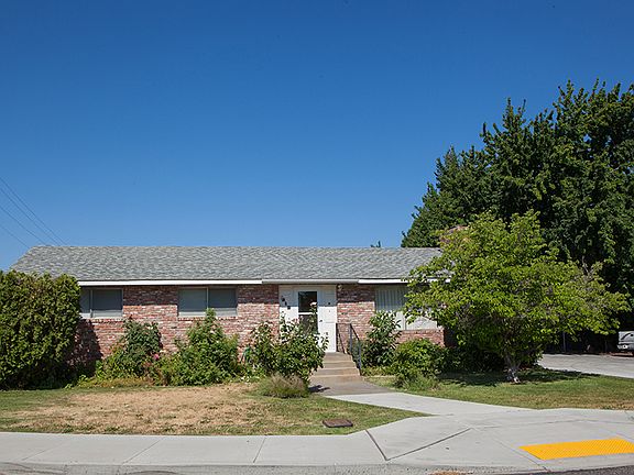 4th image of 312 S Kellogg St #A
