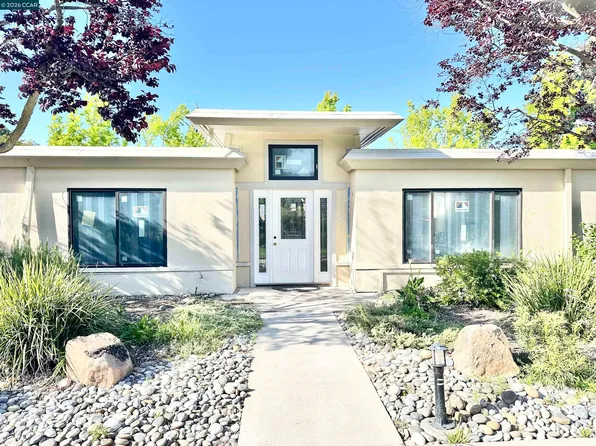 2045 Pine Knoll Dr Unit 6, Walnut Creek, CA 94595