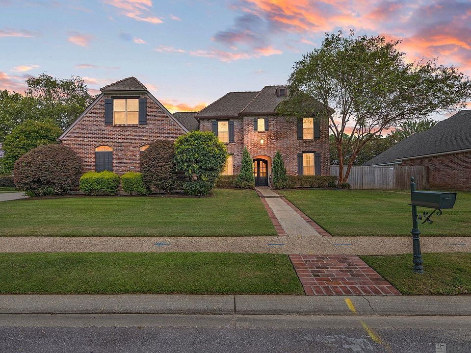 1st image of 114 Innisbrook Dr