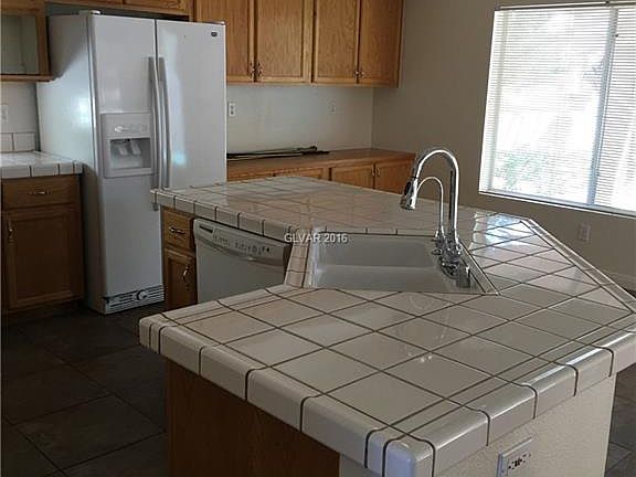 3rd image of 2729 Parsons Run Ct