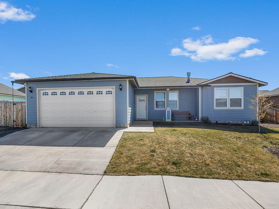 1st image of 500 SE Segoviano Ct