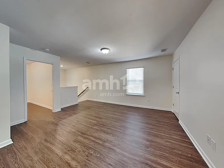 307 Camp Dr — Photo 12