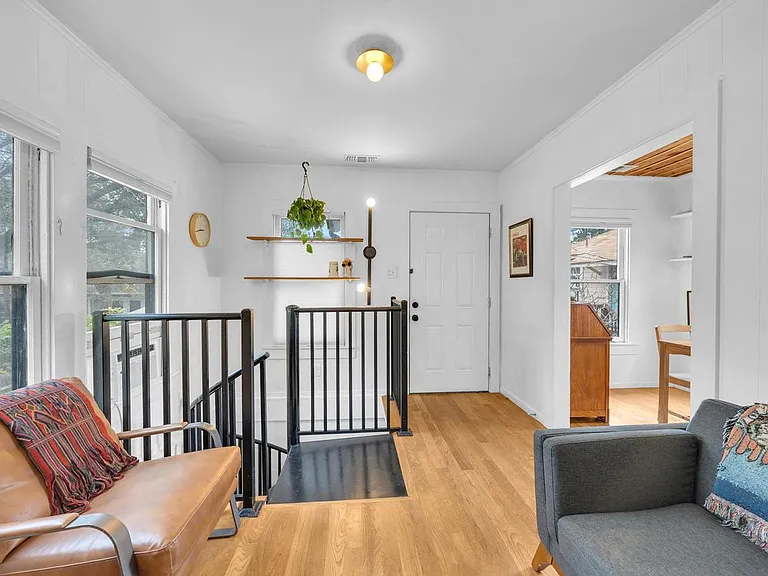 4302 Avenue G #C — Photo 5