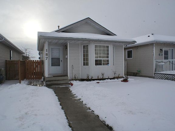 2nd image of 187 Kirkwood Ave NW