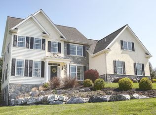 415 Carter Moir Dr, Lancaster, PA