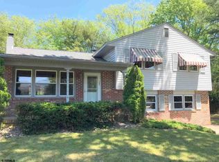 102 Anita Dr, Egg Harbor Township, NJ 08234