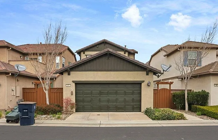 171 W Santa Cruz Way — Photo 7
