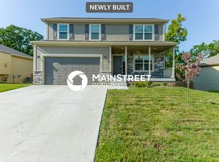 1400 NW Hilltop Ln, Grain Valley, MO 64029