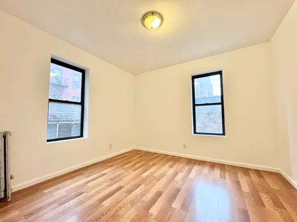 27-16 23rd Street image 5 of 7