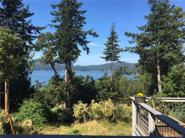94 Thistle Ln, Eastsound, WA 98245