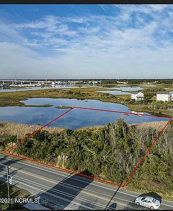 3rd image of 413 New River Dr #5