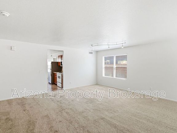 4th image of 10940 E Flower Ave