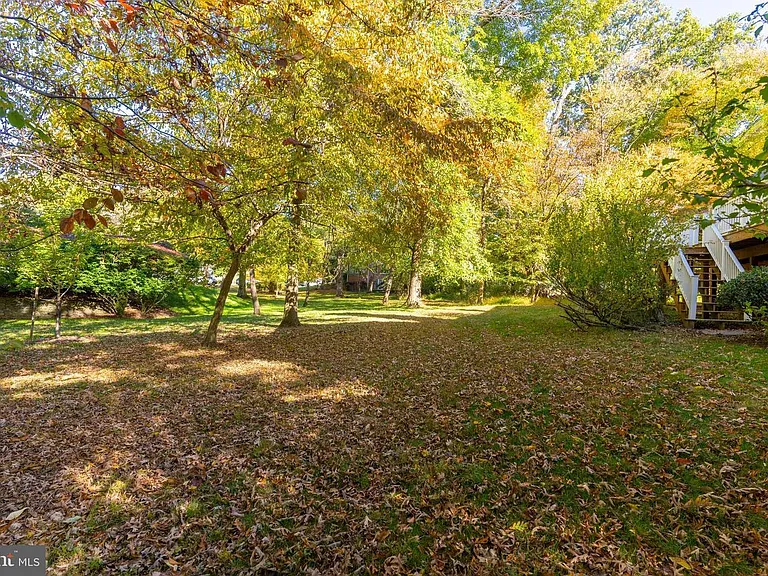 10117 Meyer Point Ter — Photo 2
