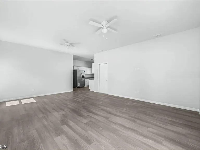 1483 Las Villas Blvd S — Photo 15