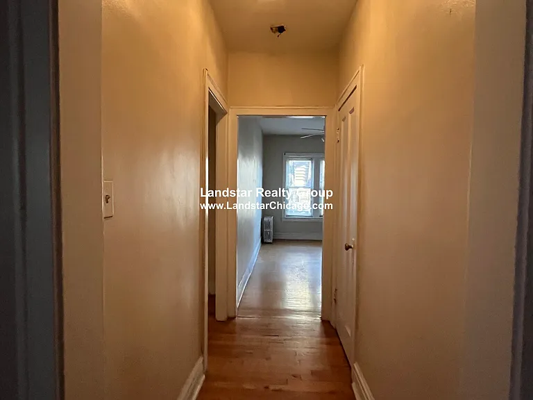 910 Reba Pl #2S — Photo 9