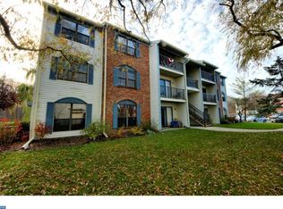 22 Mendrey Ct, Lawrence Township, NJ 08648