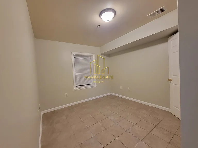 132 Fabyan Pl #11 — Photo 6