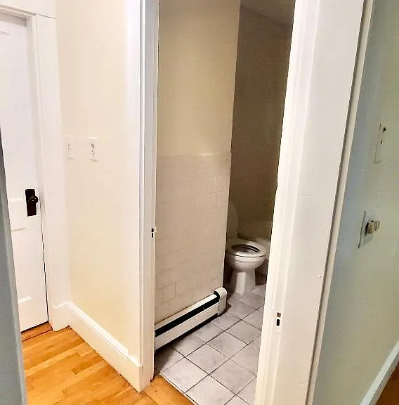 43 Eddie St #2R — Photo 8