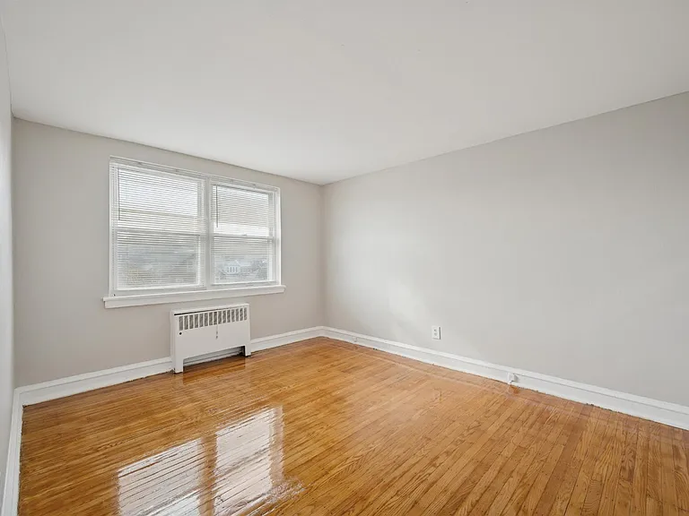 6770 Blakemore St #B2 — Photo 5