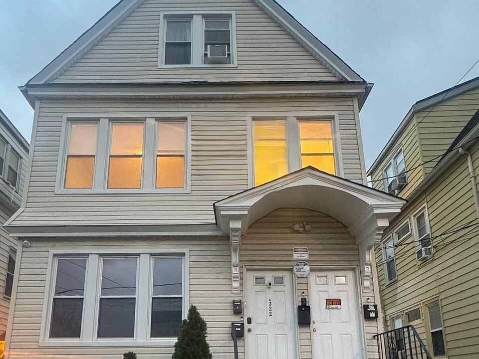 1st image of 322 Ampere Pkwy #2