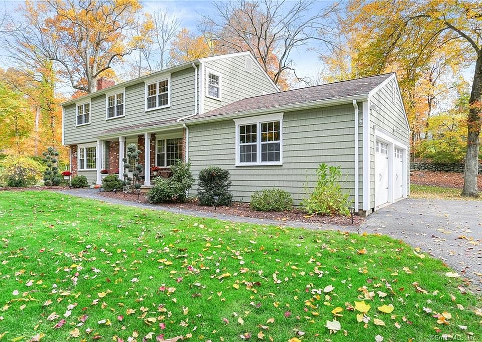 160 Canoe Brook Rd, Trumbull, CT 06611 MLS 170529460 Zillow