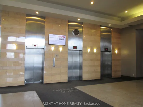 797 Don Mills Rd #206, Toronto, ON M3C 1V1