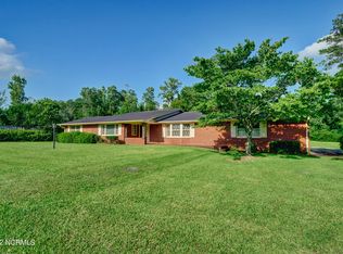 18 Velva Dr, Castle Hayne, NC 28429