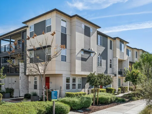 358 Line St, Hayward, CA 94544