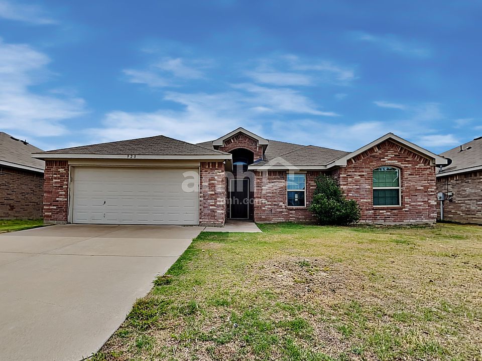 1st image of 920 Mesa Vista Dr