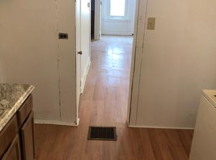 1233 W Sergeant St, Philadelphia, PA 19133