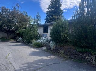 1740 NE Wheatland Dr APT A, Pullman, WA 99163