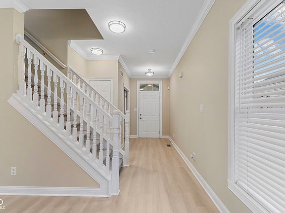 2nd image of 1909 Ruckle St