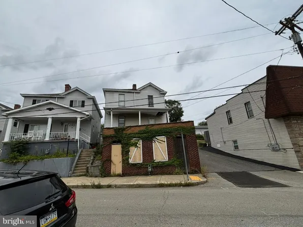 516 McCrea Ave, Donora, PA 15033