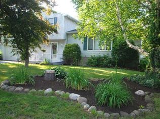 1614 Plank Rd, Webster, NY 14580