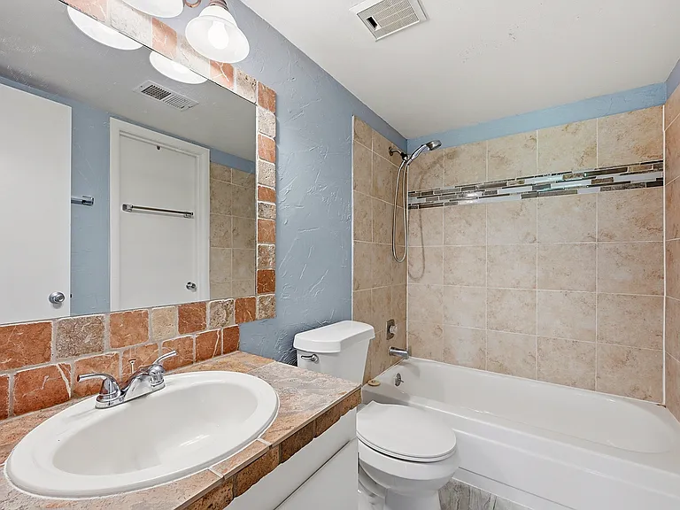 3021 S Ursula Cir #301 — Photo 6
