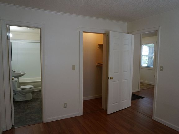 4210 Layout from Bedroom