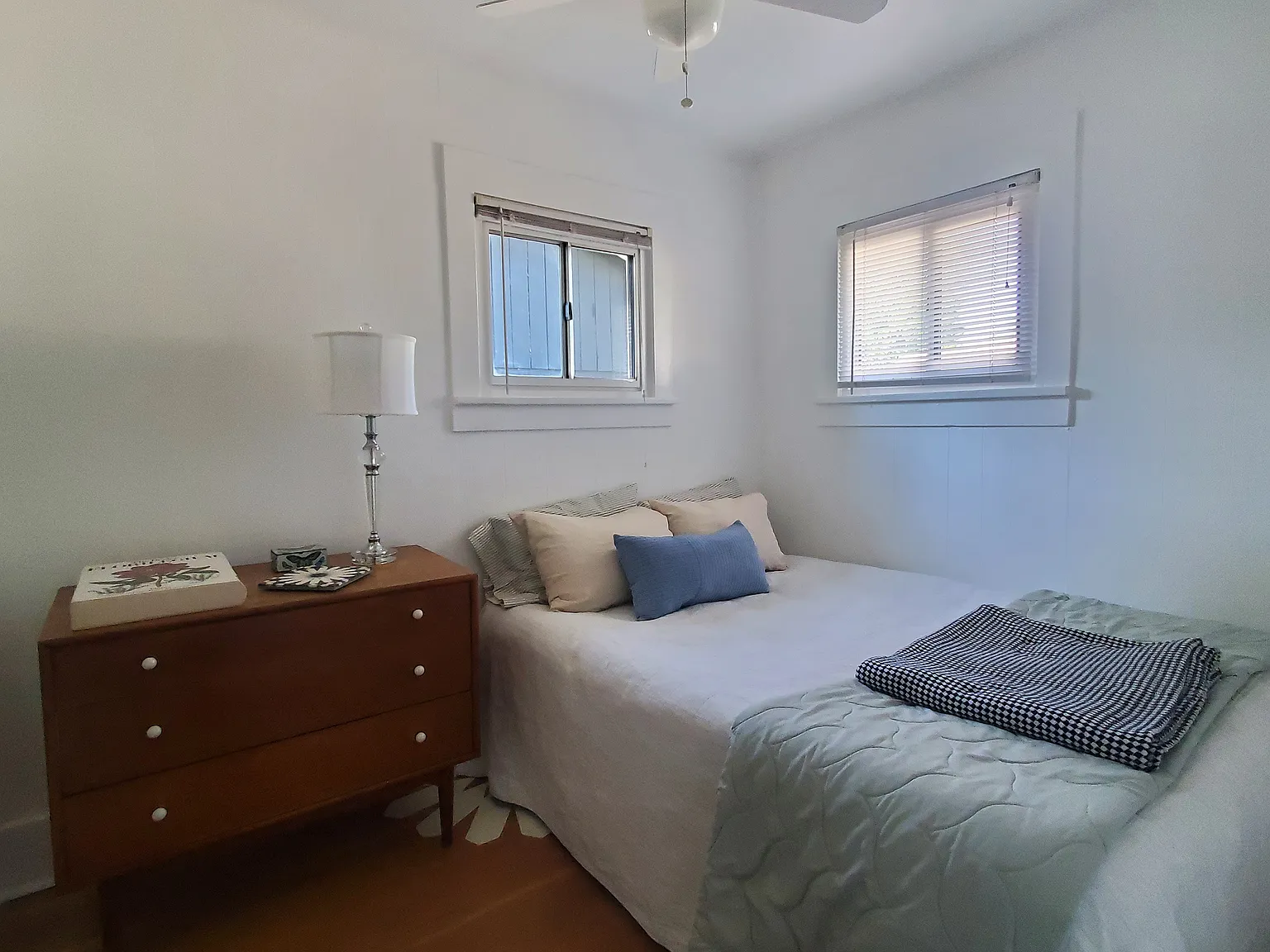 2463 Ingalls St — Photo 4