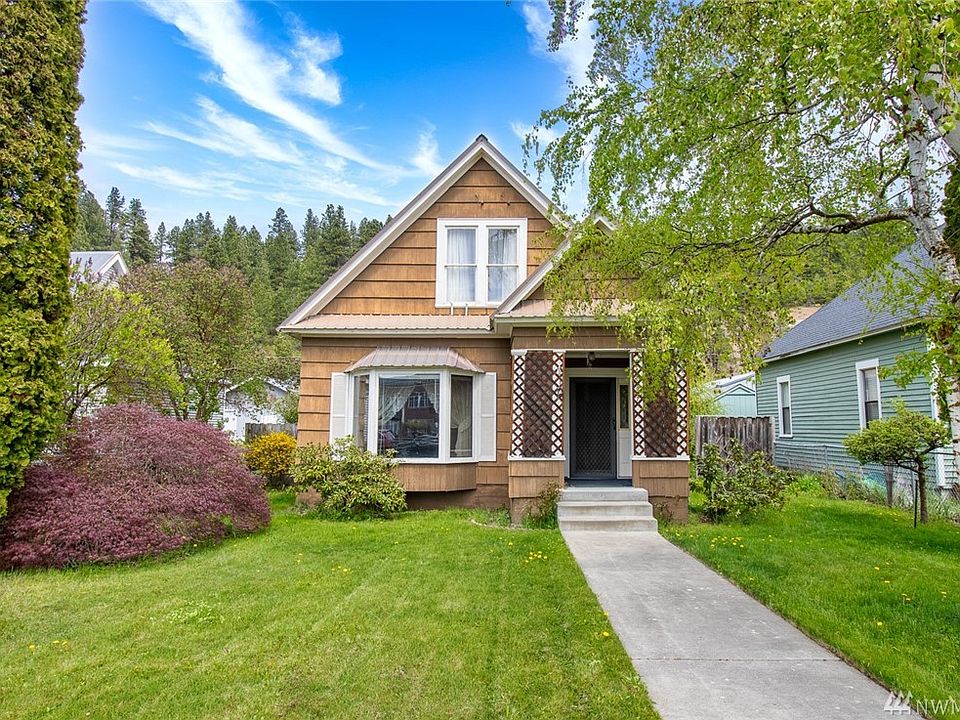 Great location just 2 blocks from downtown Cle Elum.