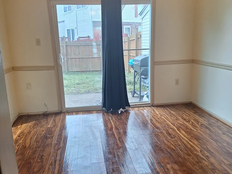 Formal Dining Room off Back yard