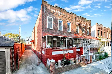 348 East 92nd Street