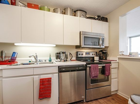2nd image of 440 N Wabash Ave APT 2904