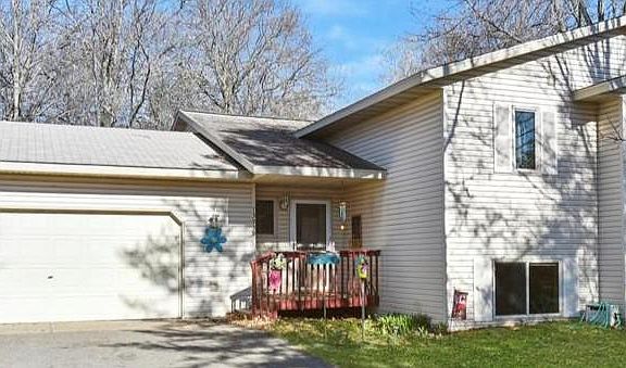 3rd image of 13959 Grand Oaks Dr