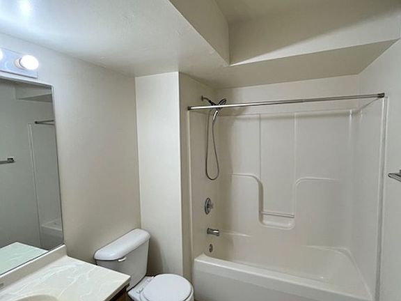 5th image of 17 Iki Dr #1
