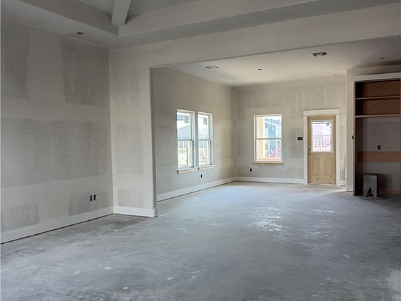 4th image of 2418 Reyhans Way