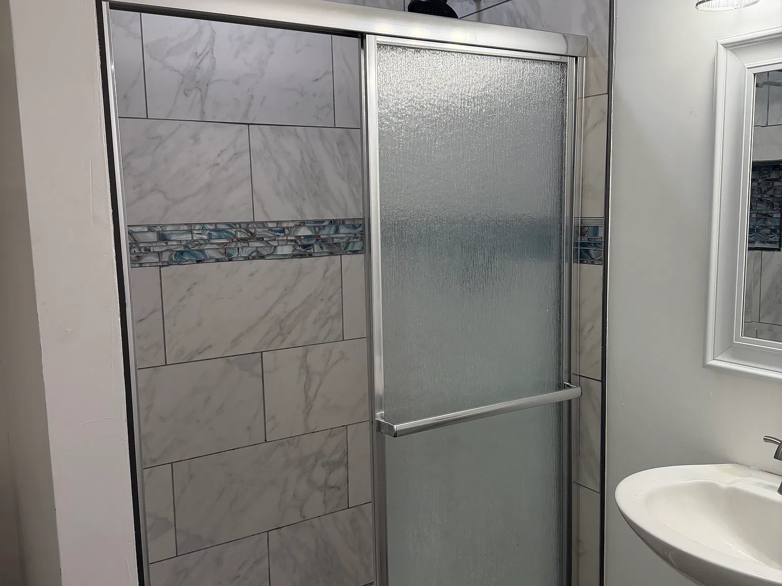 1 bed, 900 sqft, $1,900 — Photo 2