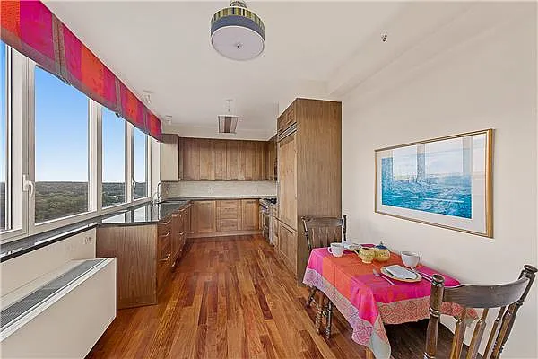 Sold by Exclusive Properties Sotheby's International Realty | media 8